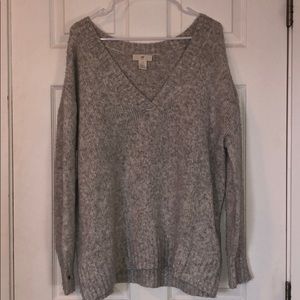 H&M Oversized vneck knit sweater